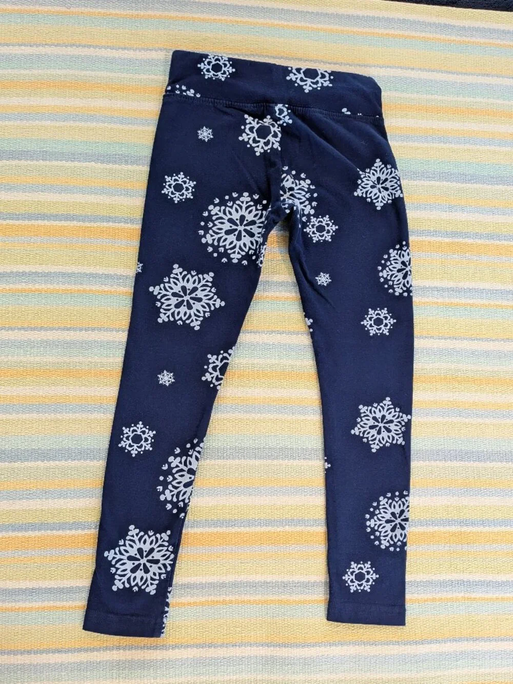 🛍️ BUNDLE ONLY • Justice Snowflake Print Leggings Size 7